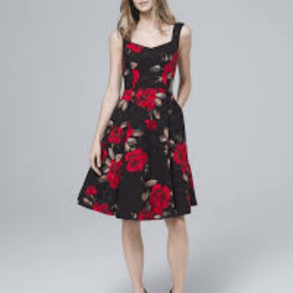 White House Black Market Red Black Floral Fit and Flare Dress Size 8 NWT